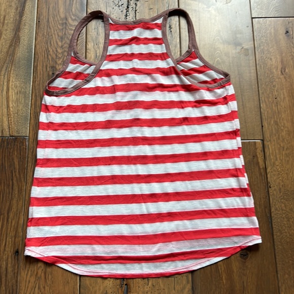 Splendid Tank - Picture 4 of 6